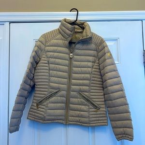 Michael Kors Packable Down Jacket. Size Medium. Tan.
